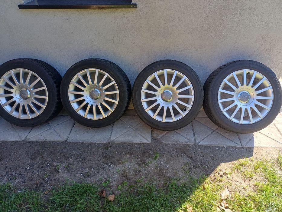 Oryginalne koła zimowe Audi 17cali