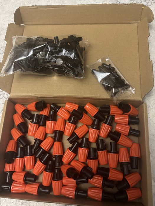 Microaspersor ajustável para irrigação de jardim