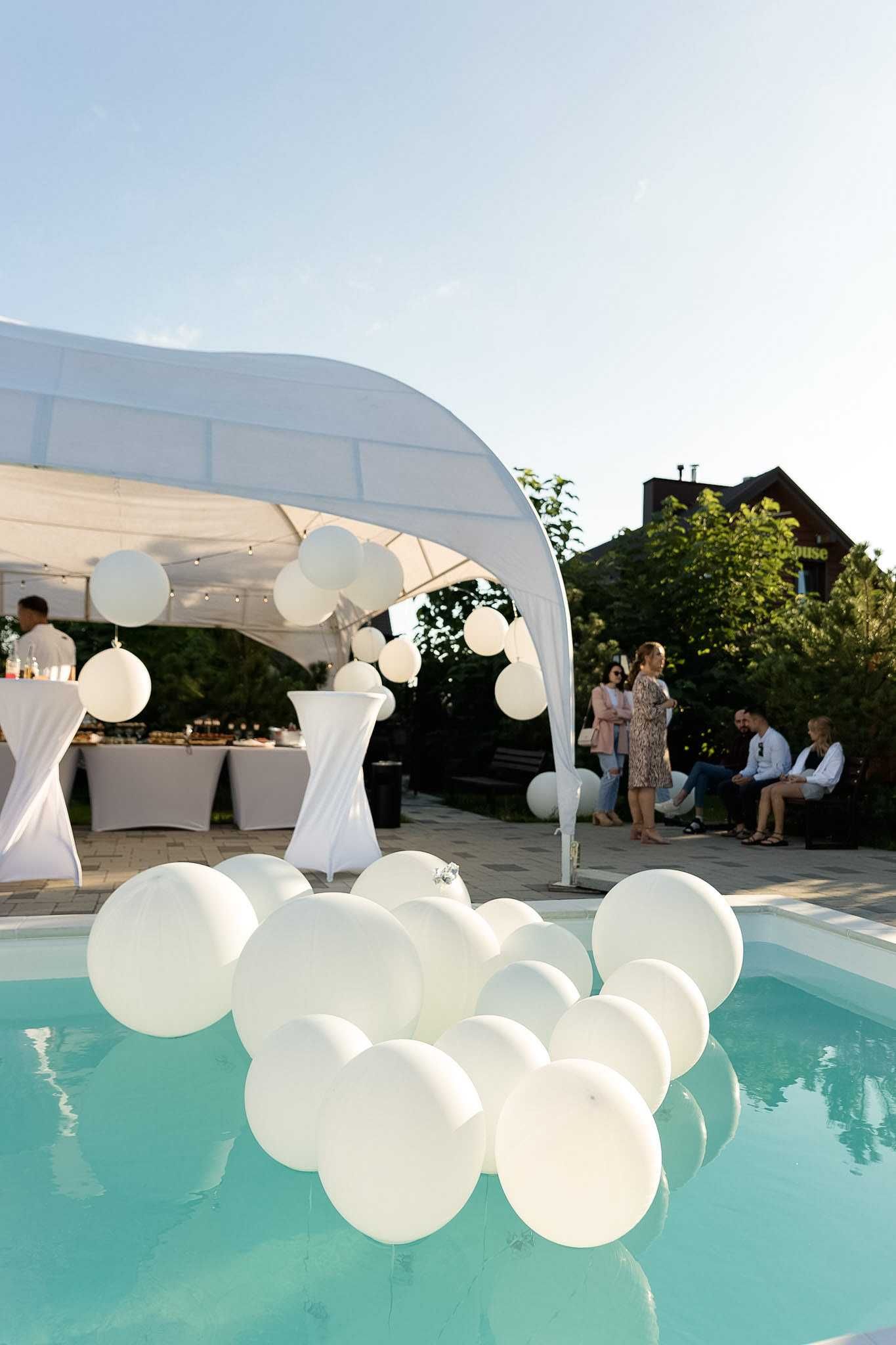 Villa Holiday – подобово будинок з басейном та чаном для святкування