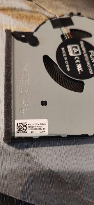 Кулер на ноутбук asus