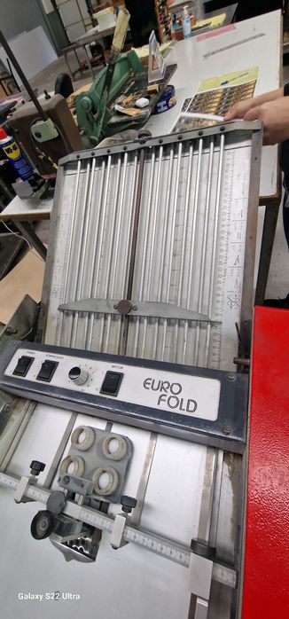 Maquina de picutar e dobrar eurofolding