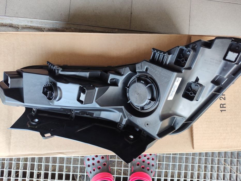 Lampa przednia LED Hyundai Tucson