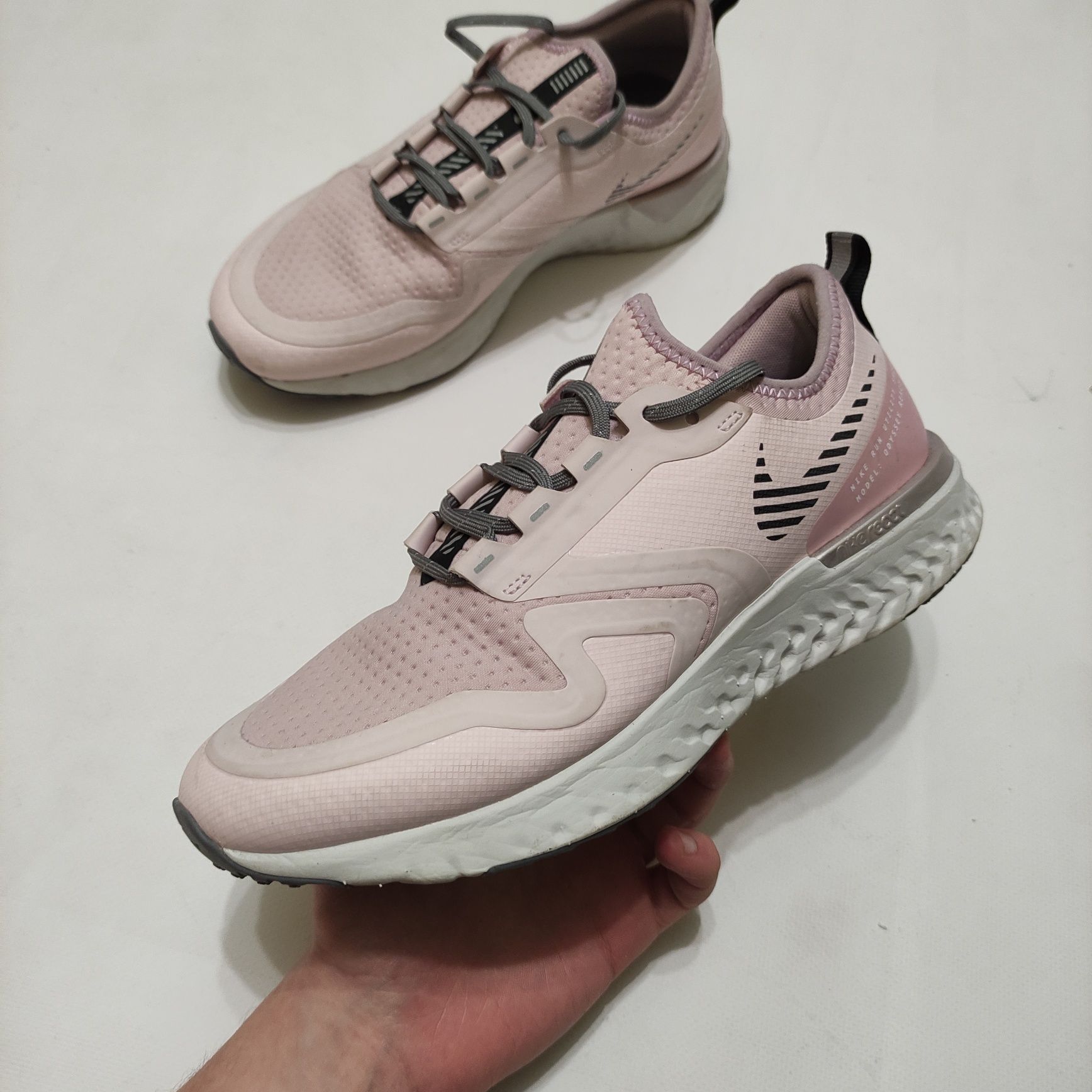 Кросівки Nike react 2 odyssey жіночі