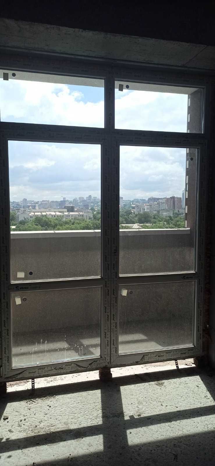 Продам 2 ком. квартиру в новостройке, ж/к Баку, 77 м. кв. Срочно!
