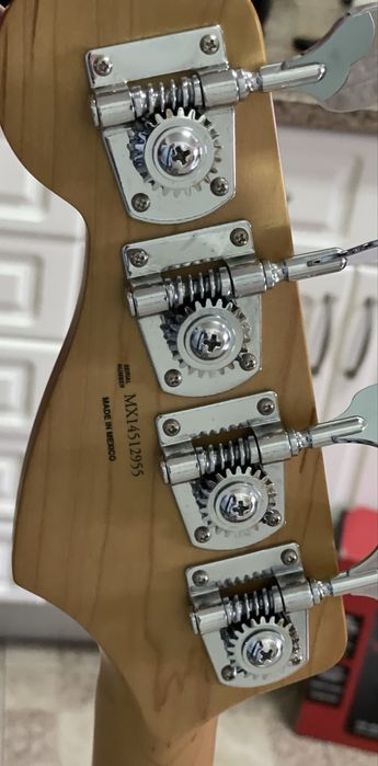 Fender Player Jazz Bass , Mexicano , como novo , cordas elixir  .