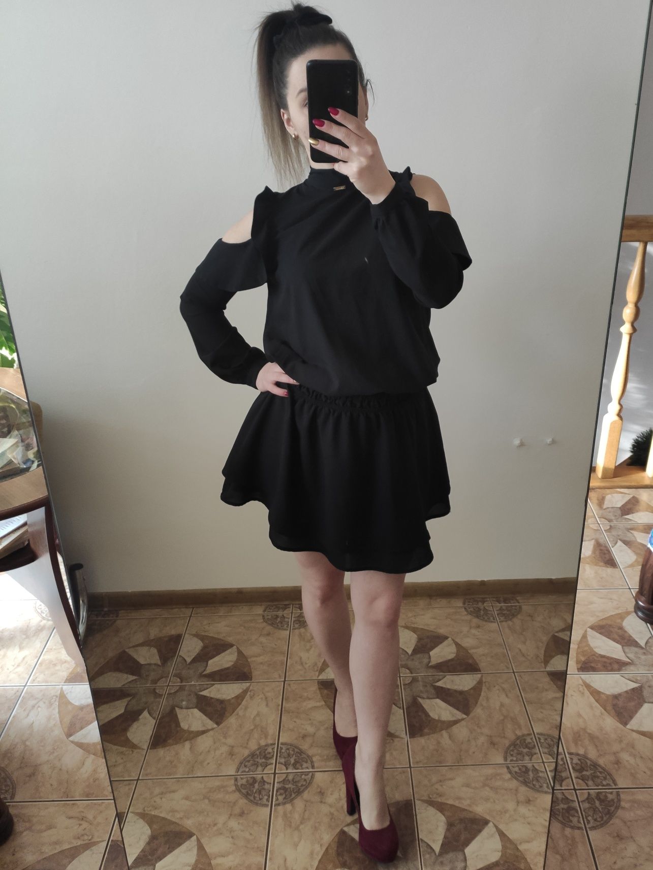 Minouu S 36 8 XS 34 6 M 38 sukienka czarna krótka mini na imprezę klub