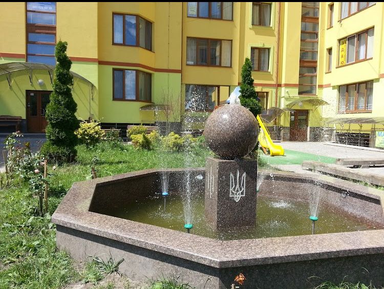 Квартира 60кв.м: 2 спальні+простора кухня+Горище,центр Трускавця