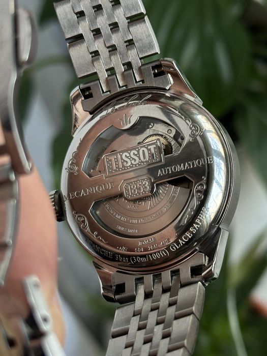 Часы tissot le locle