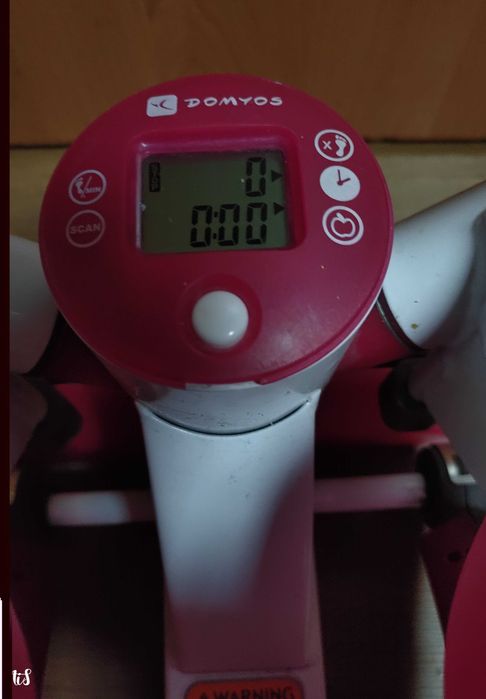 Steper Domyos z licznikiem.