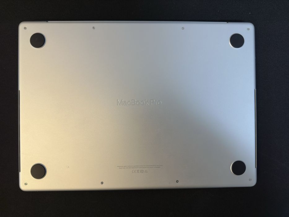 MacBook Pro 14-inch (MKGT3LL/A) M1 PRO 16/1TB SSD