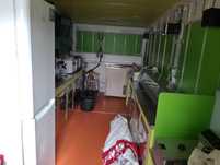 Roulote comercial 5.50 rodado duplo excelente estado