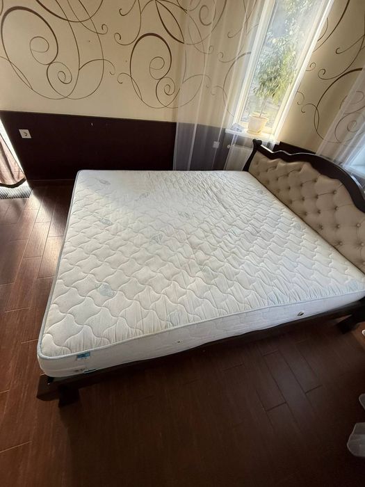 Кровать 180х200 с матрасом
