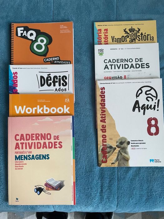 vendo cadernos de fichas do 8.° ano novos