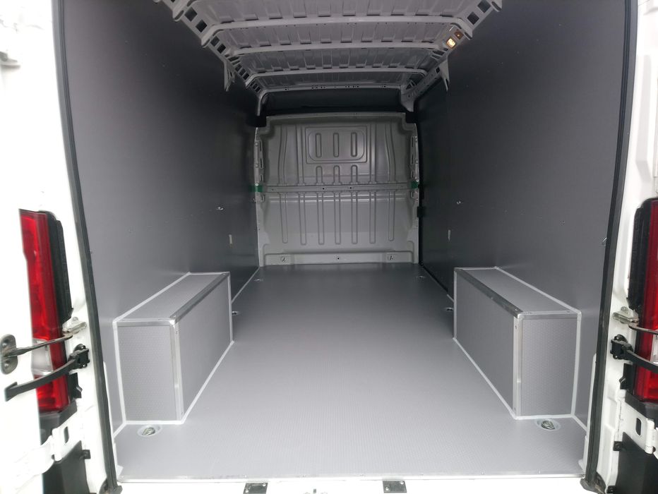 Zabudowy samochodów dostawczych busa Jumper Ducato Boxer L3H2 KNAUTECH