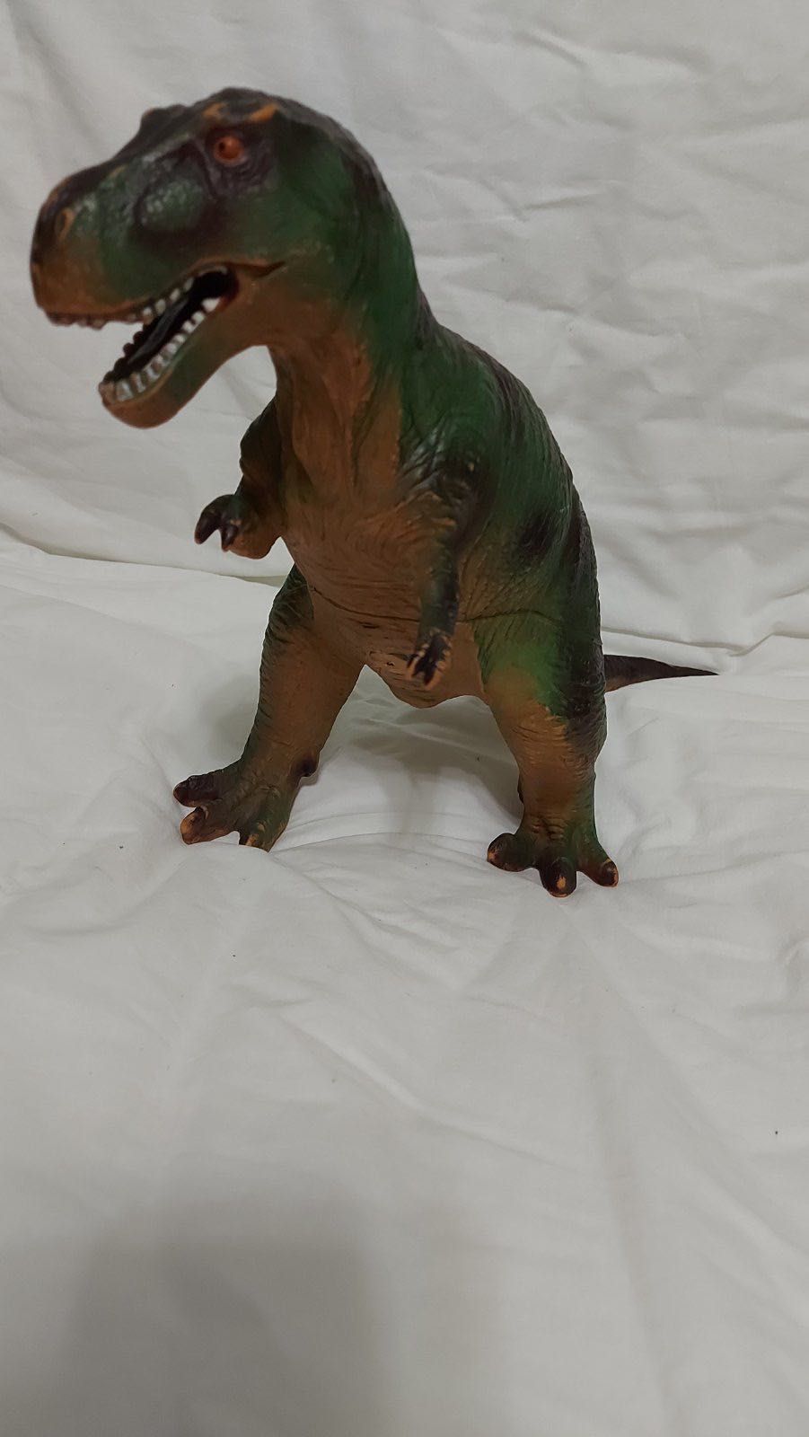 Набір іграшкових динозаврів HGL