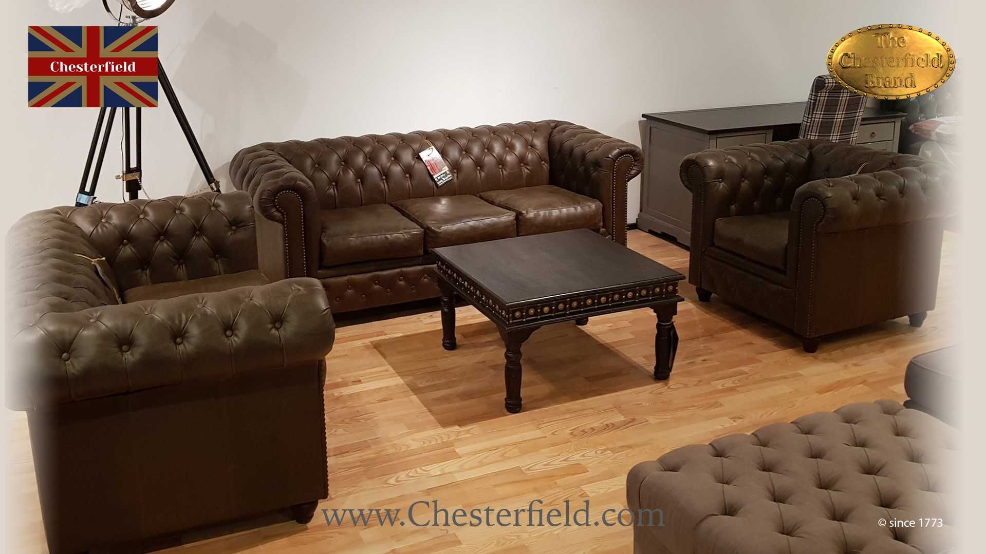 Móveis da marca Chesterfield sob encomenda!