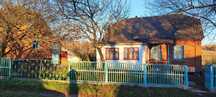 Продам будинок
Будинок має три кімнати,