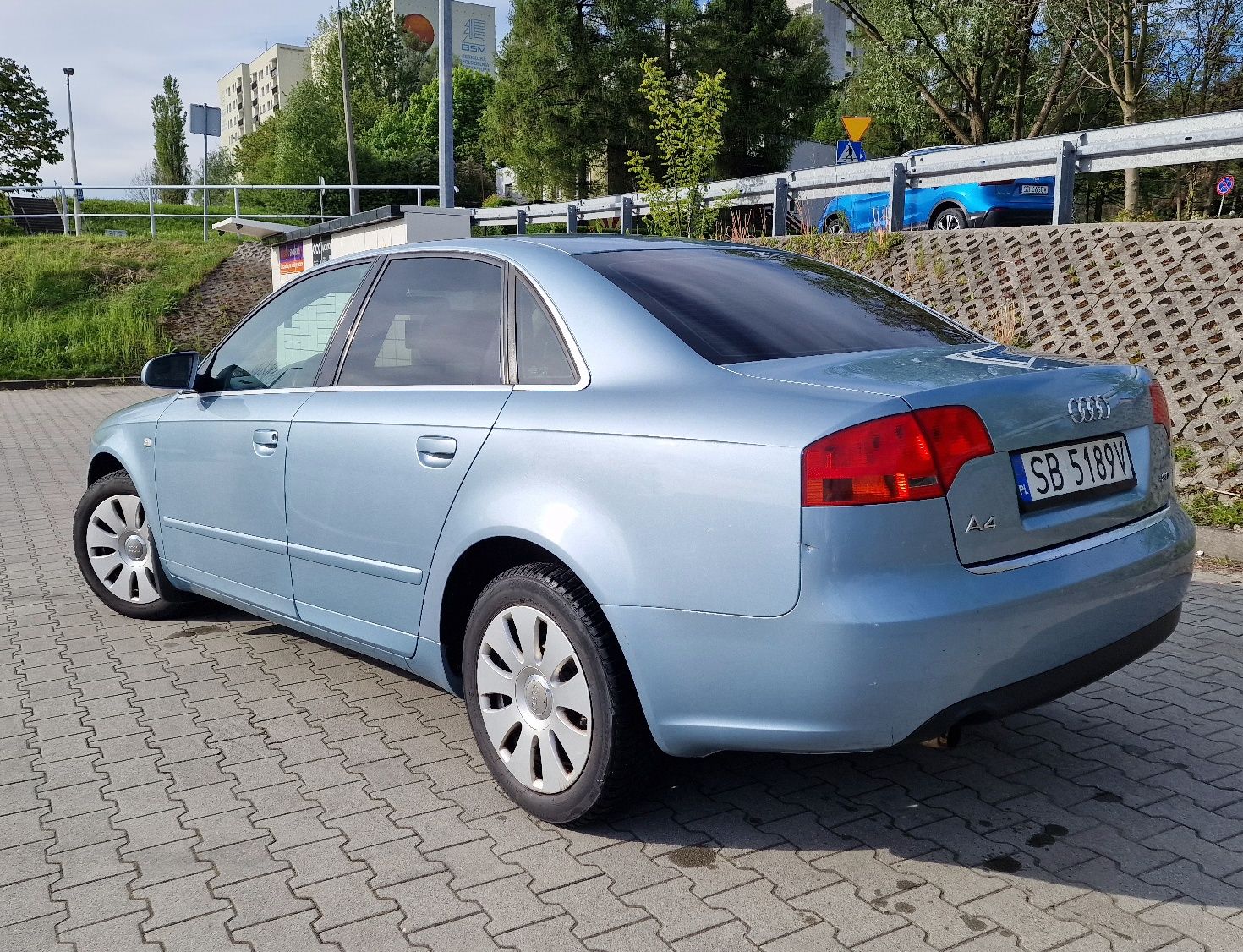 Audi a4 b7 2.0 alt benzyna