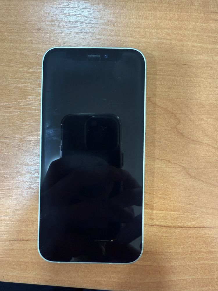 Іphone 12 mini ,не дорого.