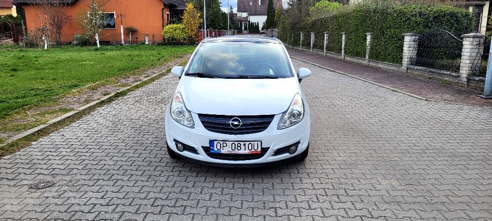 Opel Corsa D ,Benzyna,Klimatyzacja