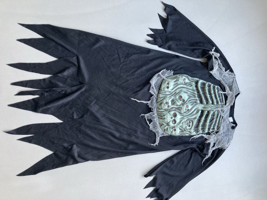 Strój karnawałowy przebranie halloween zjawa szata krzyk 110/116 cm