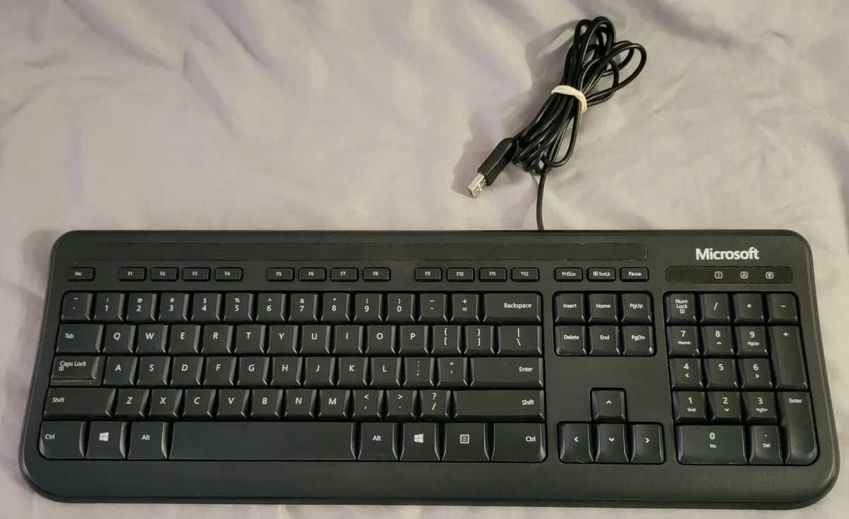 Клавіатура дротова Microsoft Wired 400 USB