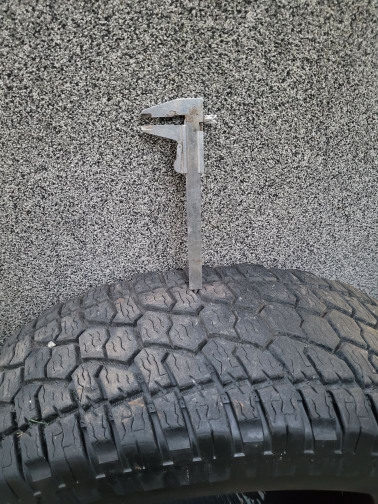 Opony Radar Renegate A/T5 275/65/20 Ram