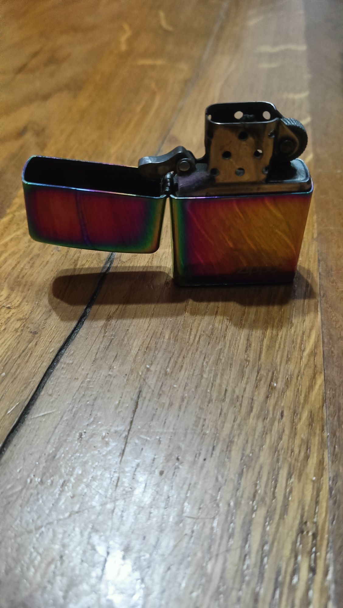 Zapalniczka Zippo kameleon