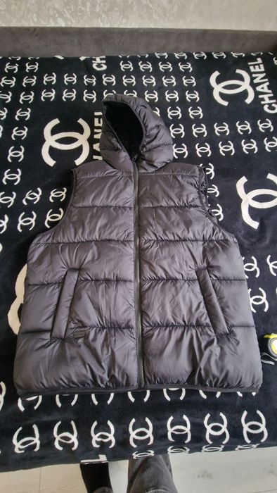 Продам жилет чоловічий новийй