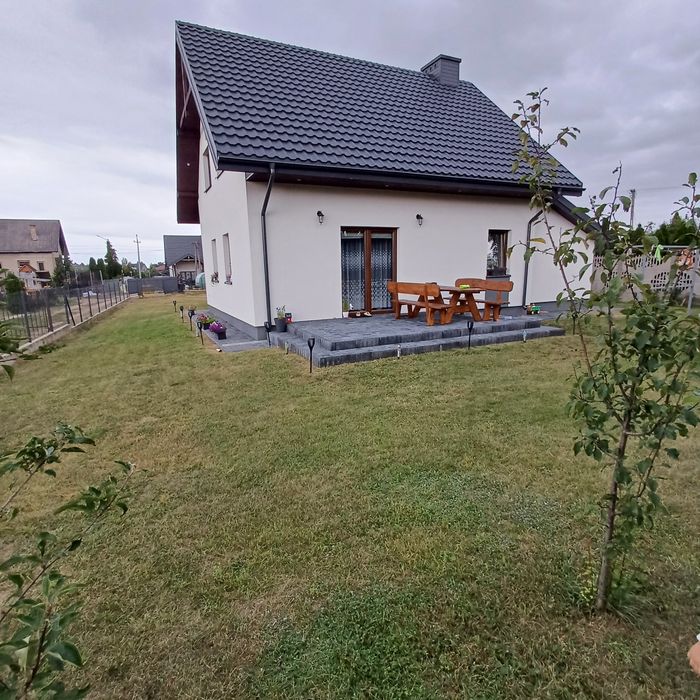 Dom wolnostojacy w Stawkach