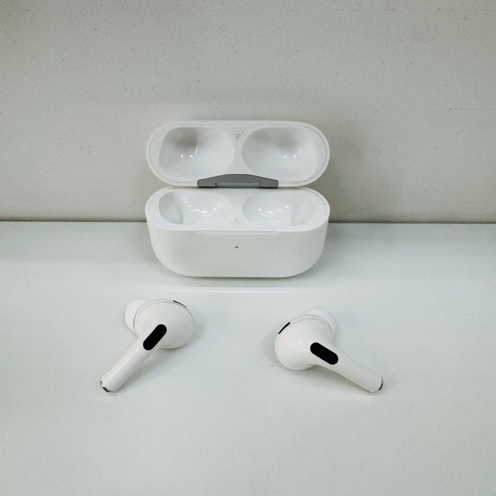 Вживані оригінальні із США Apple Airpods Pro 2