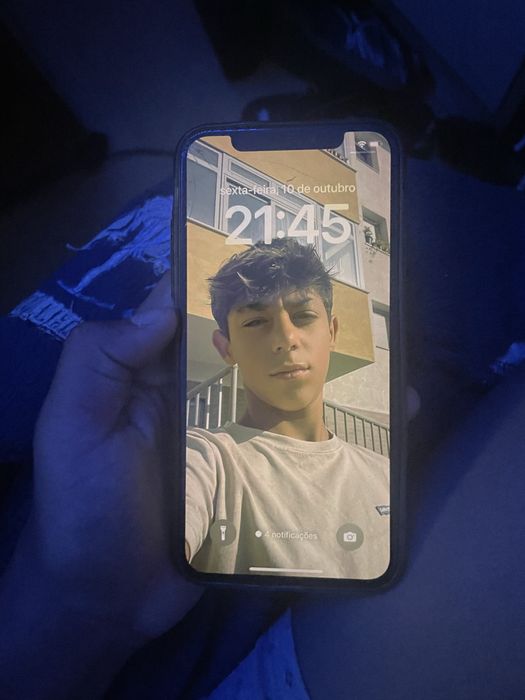 Iphone x em bom estado