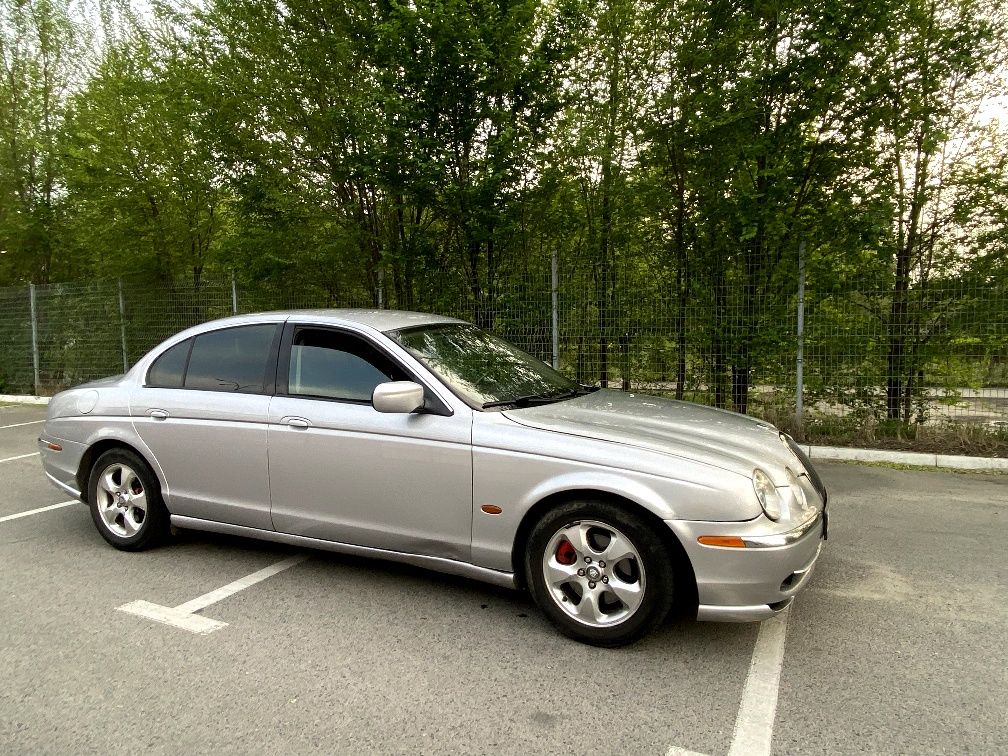 Продам Jaguar S-type 2001