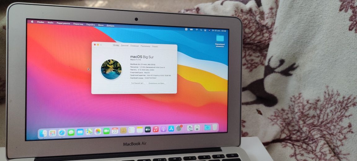 Продам MacBook air 2013 года