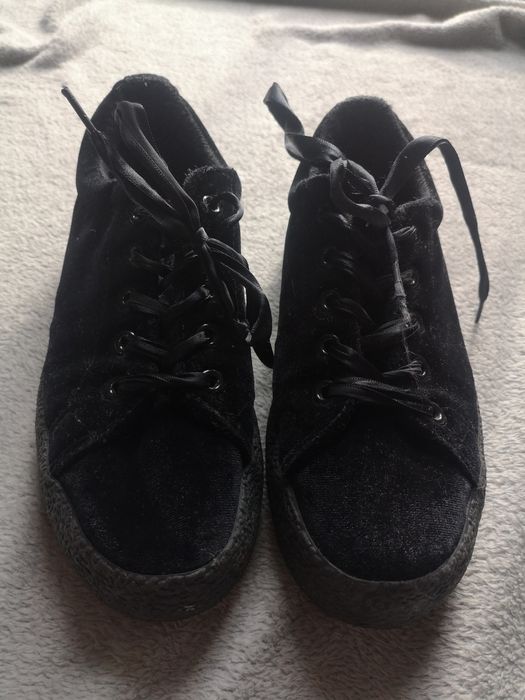 Buty na platformie - rozmiar 37