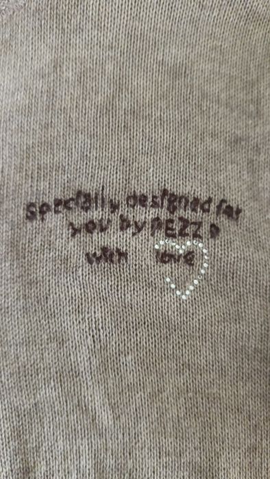 Продам теплу жіночу кофту