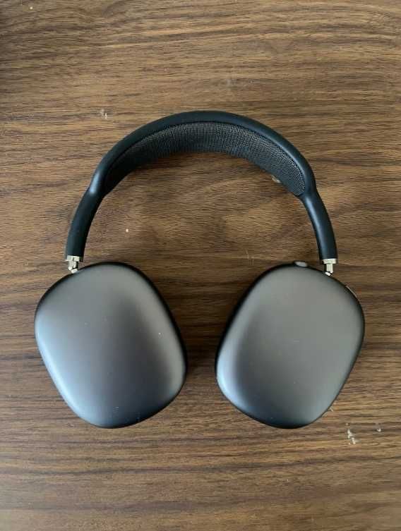 Apple AirPods Max Headphones Space Gray