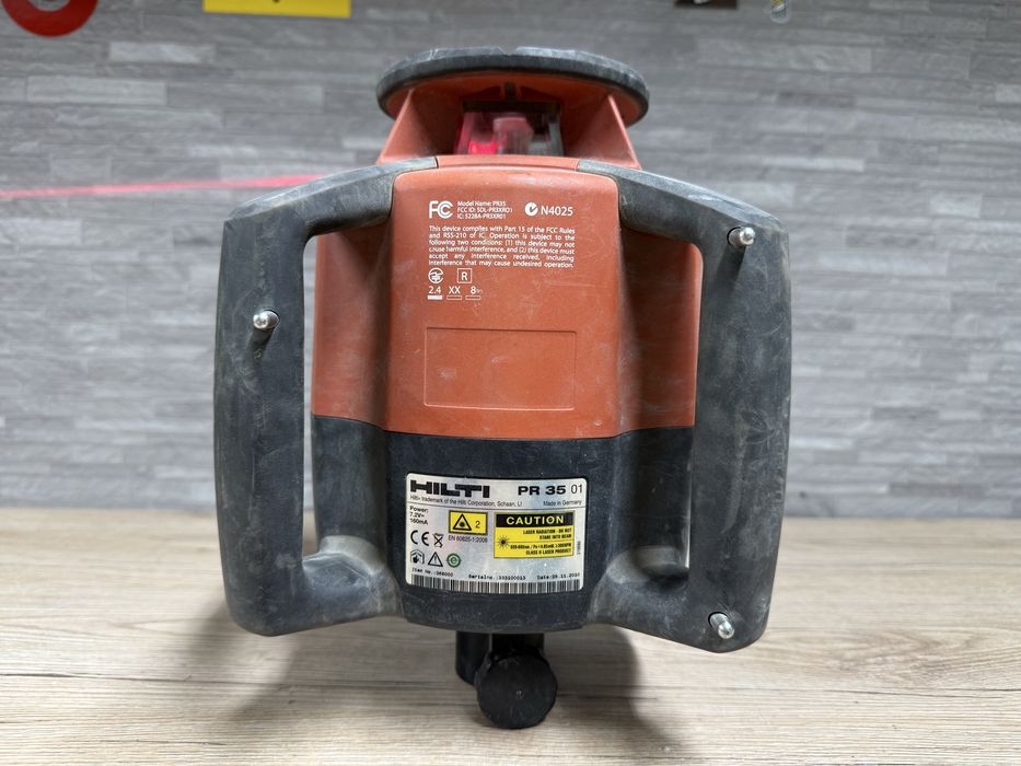 Ротаційний лазерний рівень Hilti PR 35 + приймач PRA 80 + пульт PRA 35