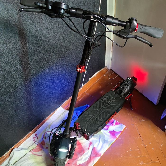 Электросамокат/3000 кВт !/ Croser t4 turbo s