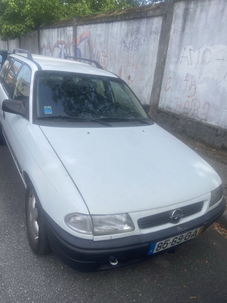 Carro a andar tudo impecavel