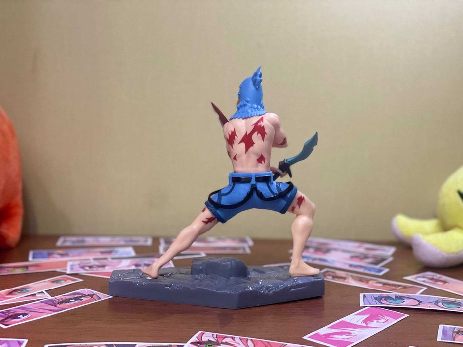 НОВА аніме-фігурка Санраку — (Shangri-La Frontier) 16 см + три наліпки