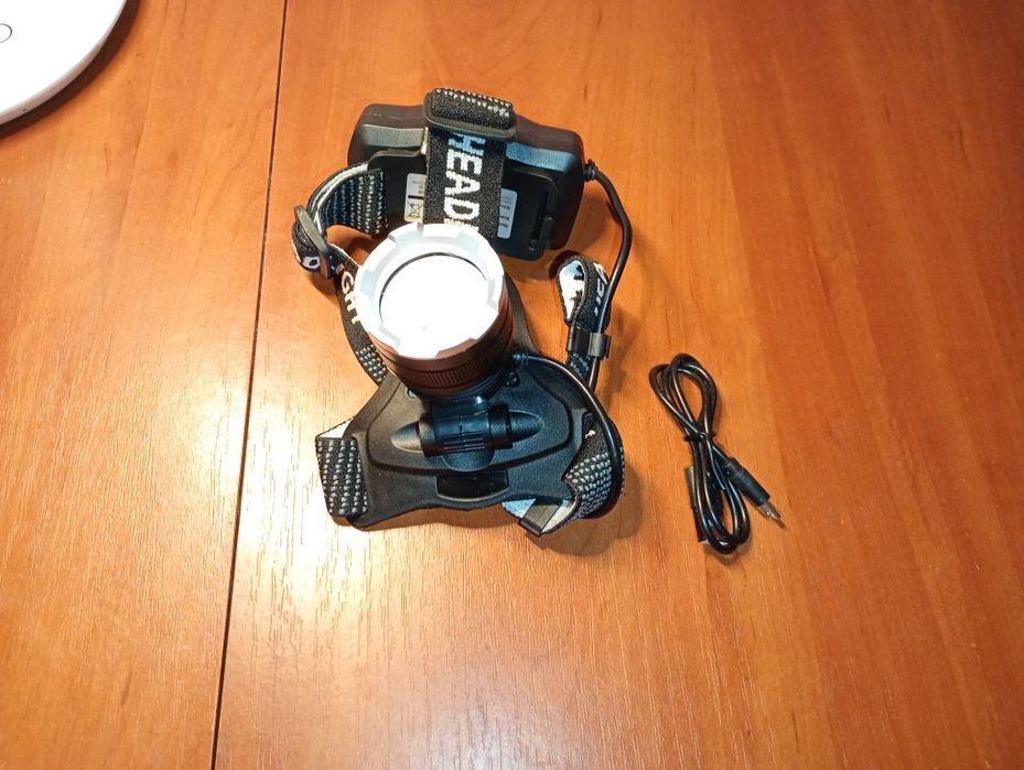 Налобний ліхтар USB,3 режими,водозахист IPX4,комплект акумуляторів.