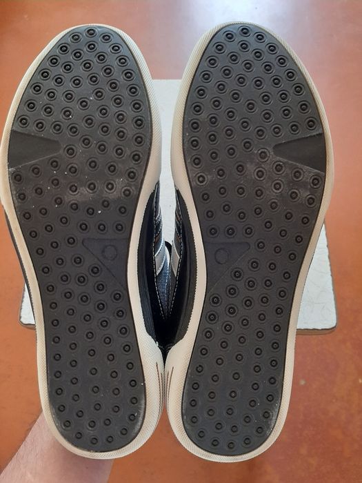 Продам новые мокасины.Цена 445  гривен.