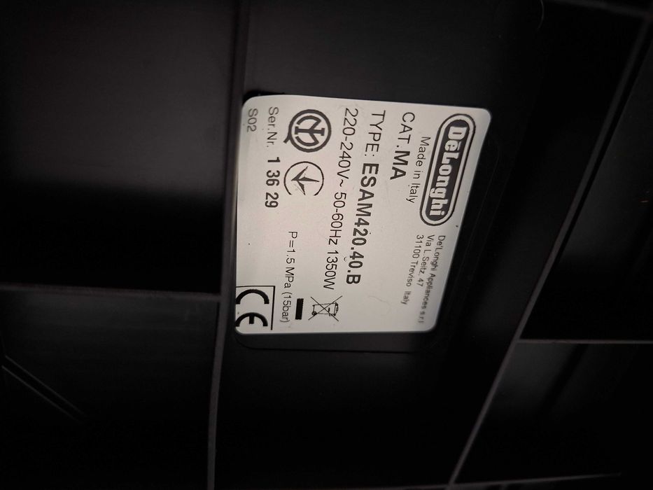 Ekspres automatyczny Delonghi Perfecta  Evo uszkodzony