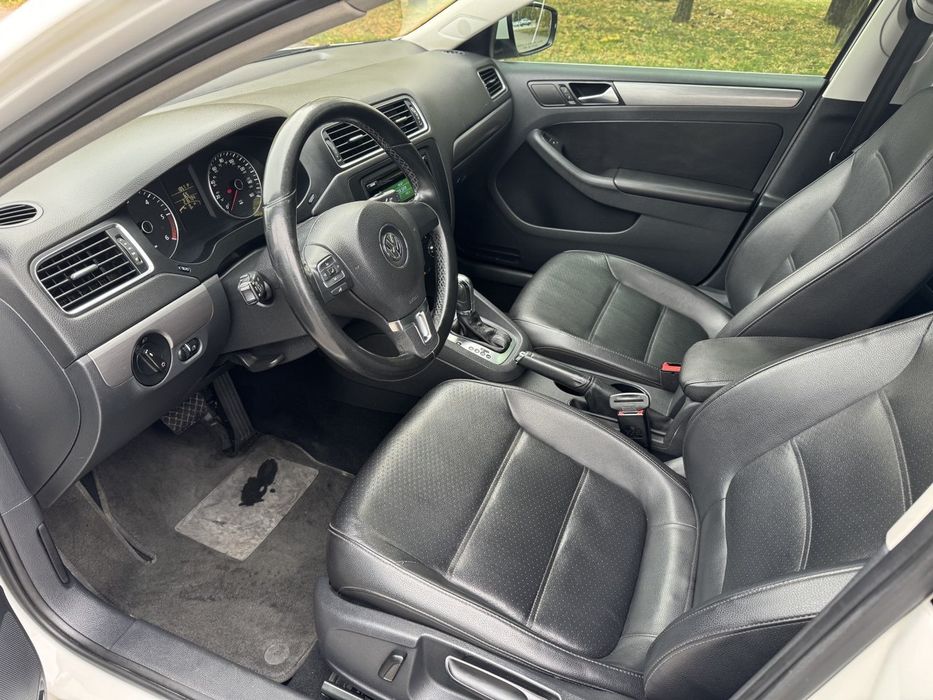 продам авто VW Jetta