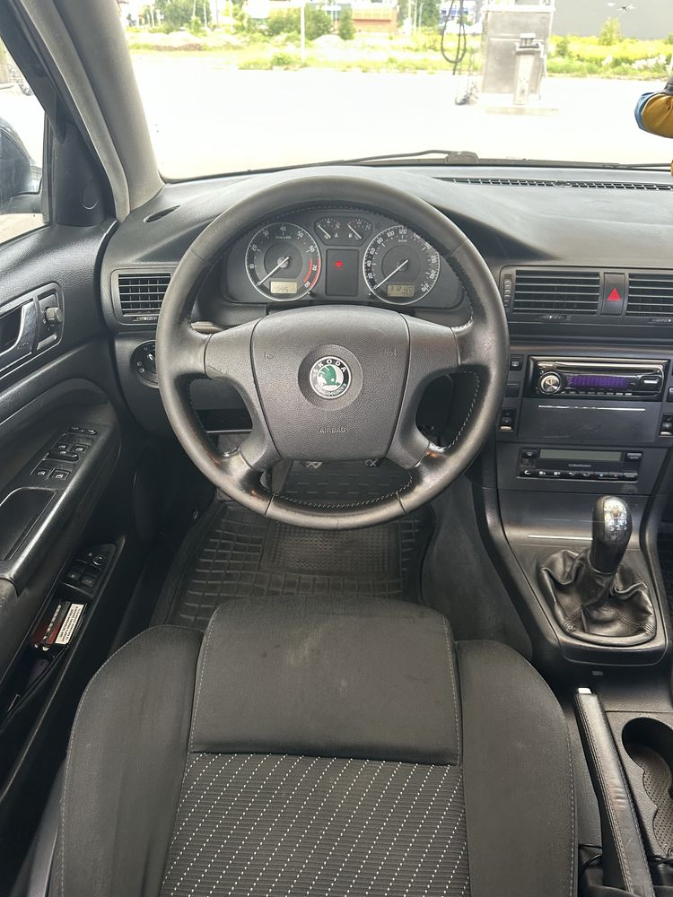 Skoda superb 1.8 t