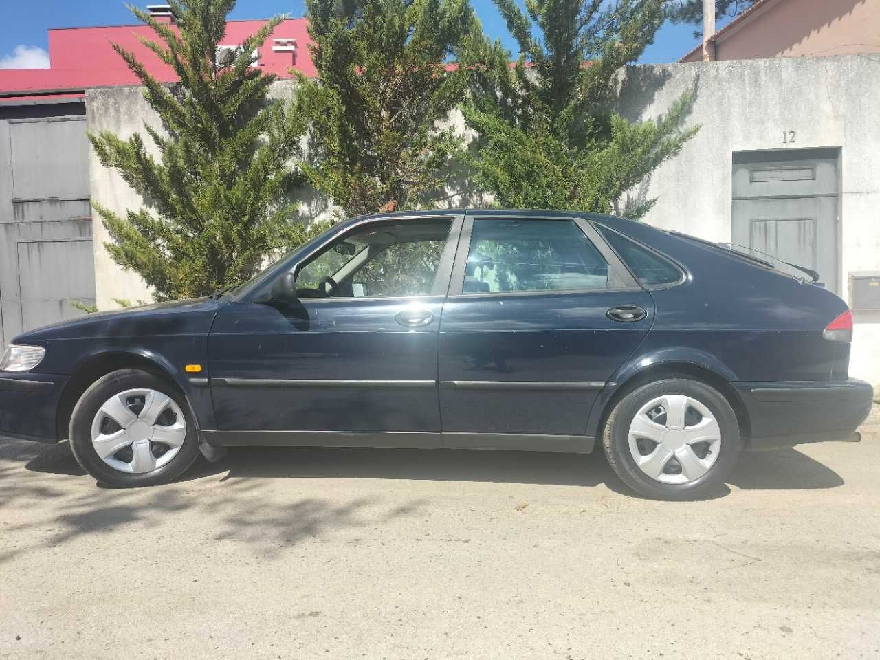 SAAB 93 em óptimo estado