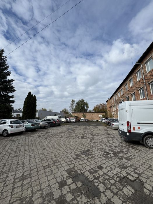 Продаж великогабаритного комерційного обʼєкта