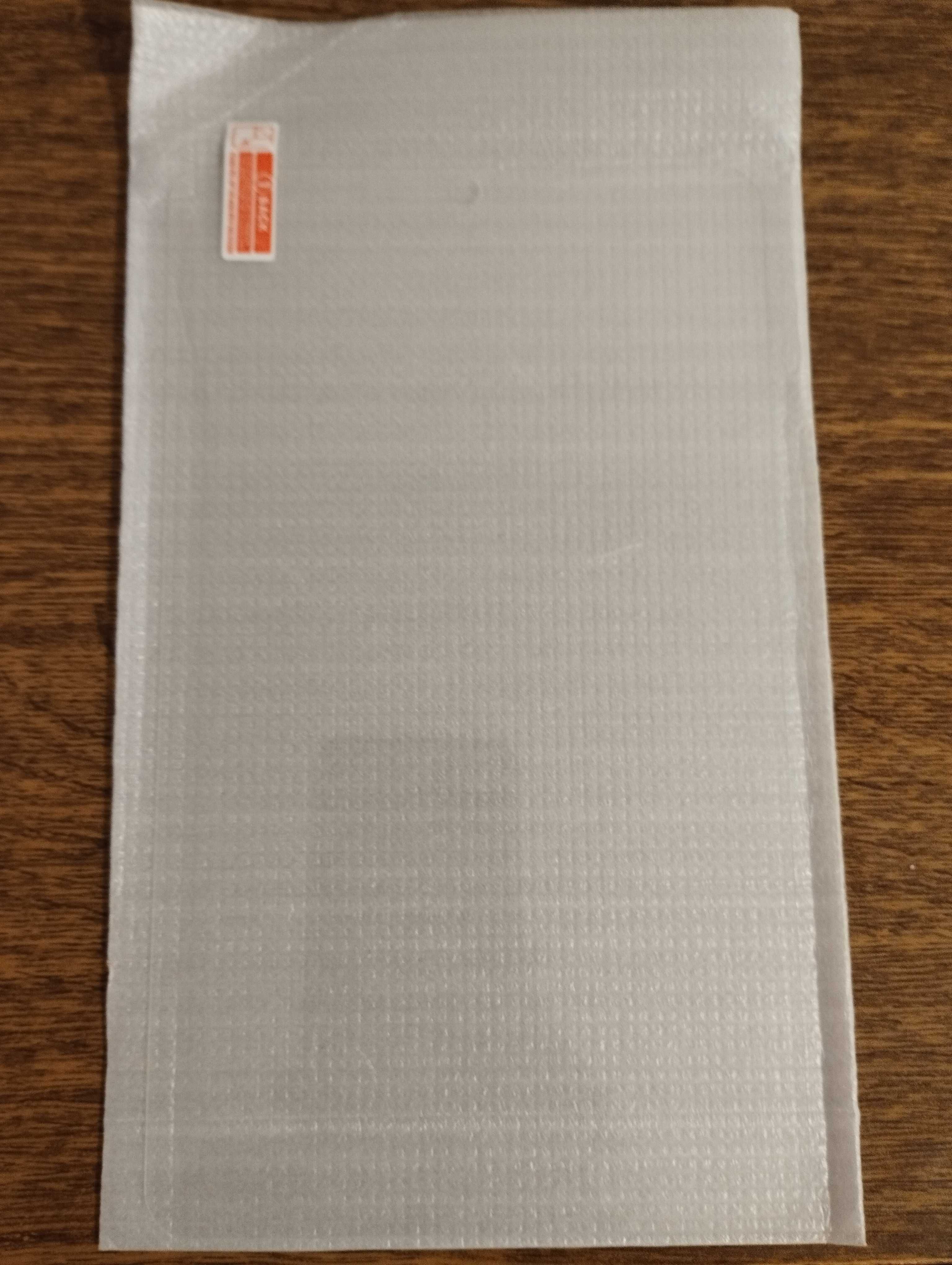 Захисне скло Realmе C11 (50 грн.), Xiaomi Mi pad 4 (140 грн.)