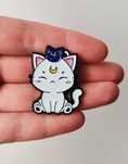 Sailor Moon - metalowy pin przypinka broszka Kot Artemis.